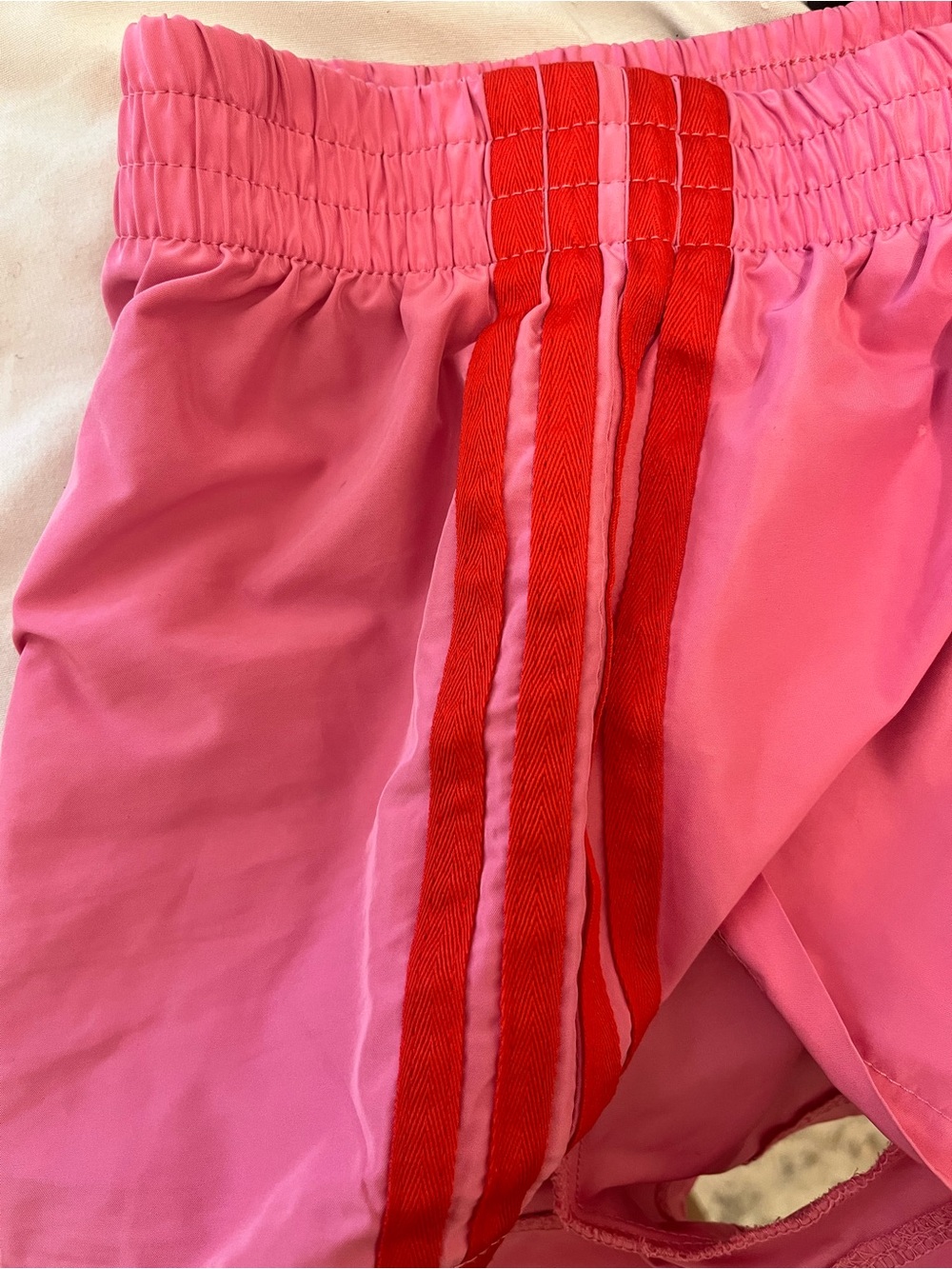 EDIKTED SHORTS